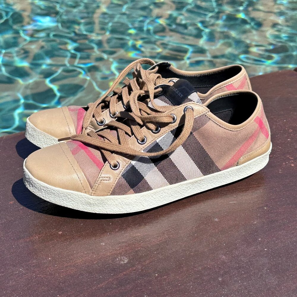 Burberry Sneakers